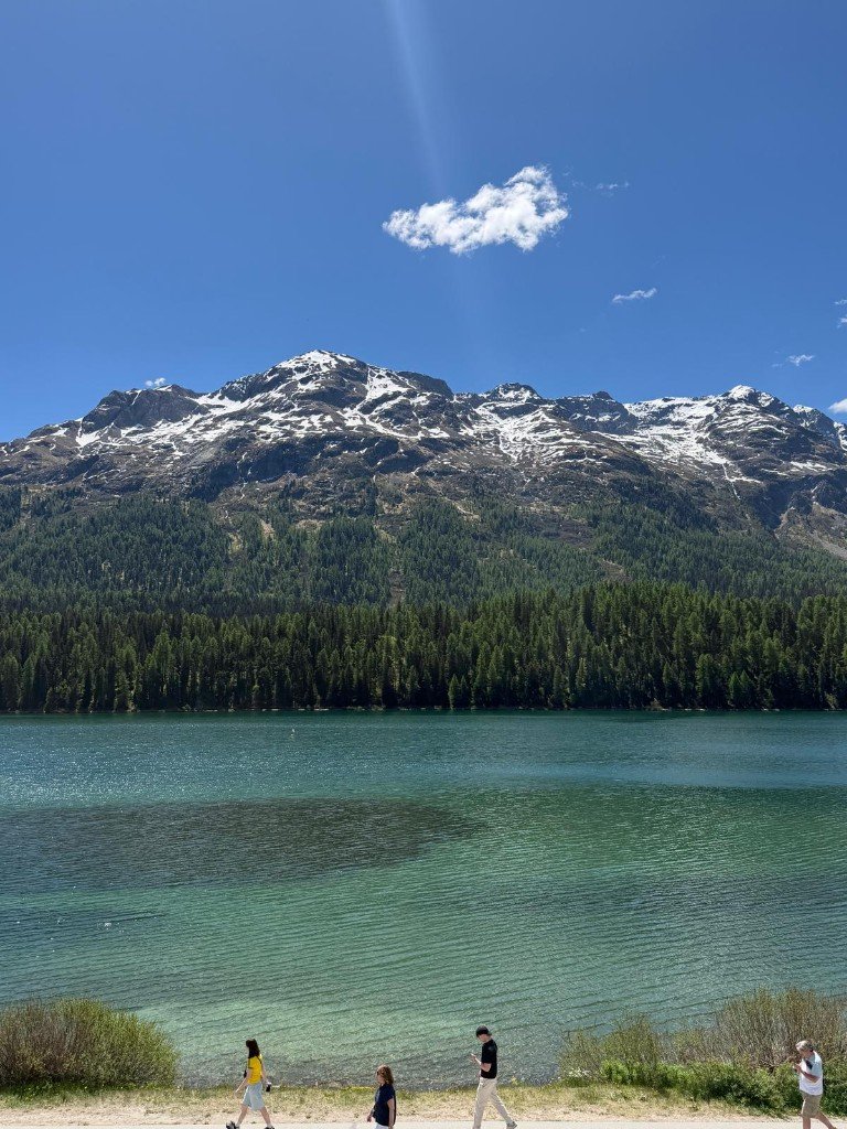 Alpine lake and mountain landscape